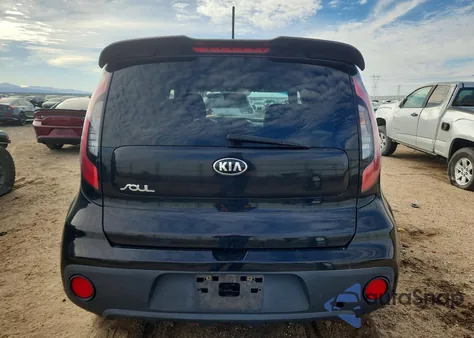 2018 Kia Soul z USA, uszkodzony, nr VIN KNDJN2A2XJ7549876
